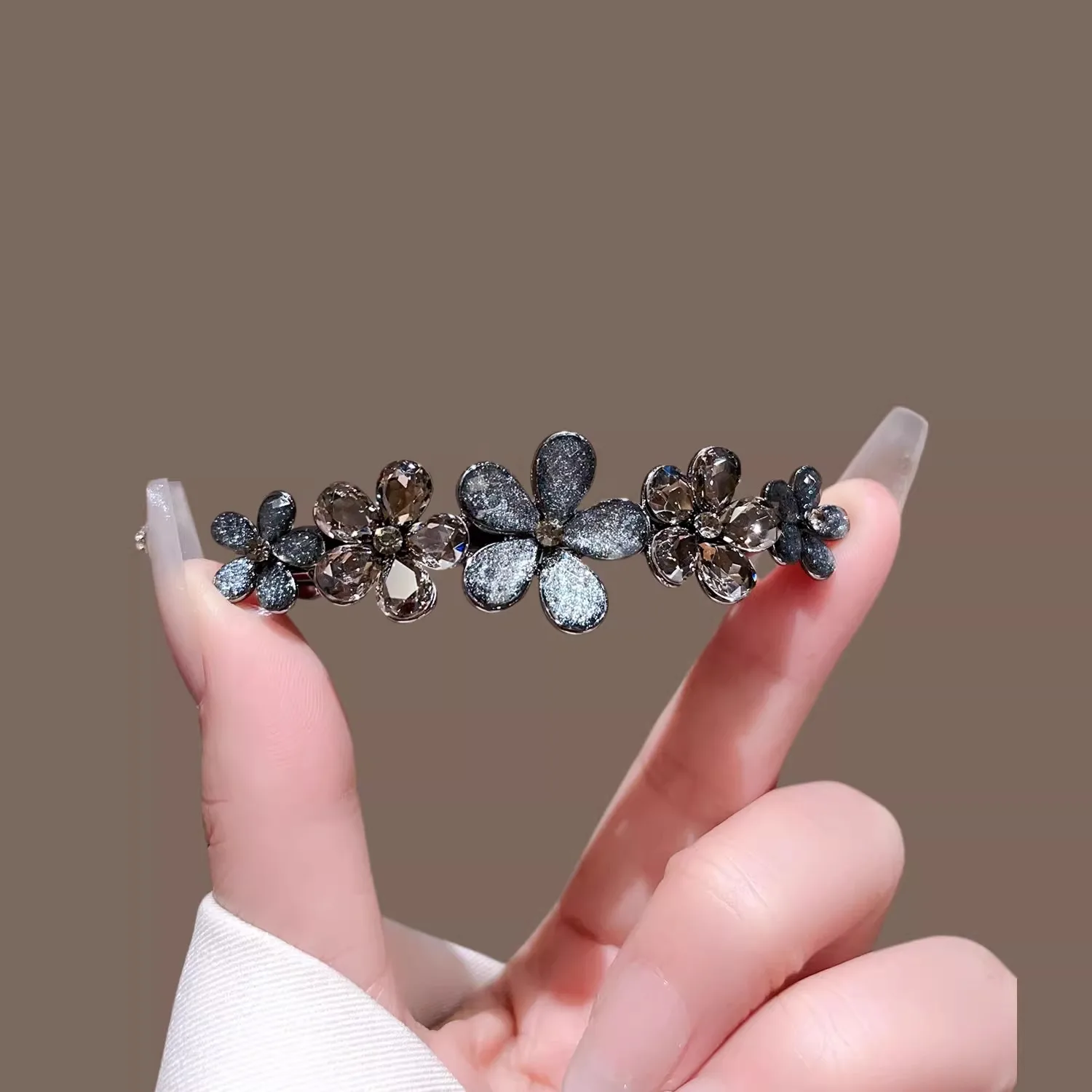 Elegant Crystal Flower Hairpin - Tie Bar Clip recensione e prezzo