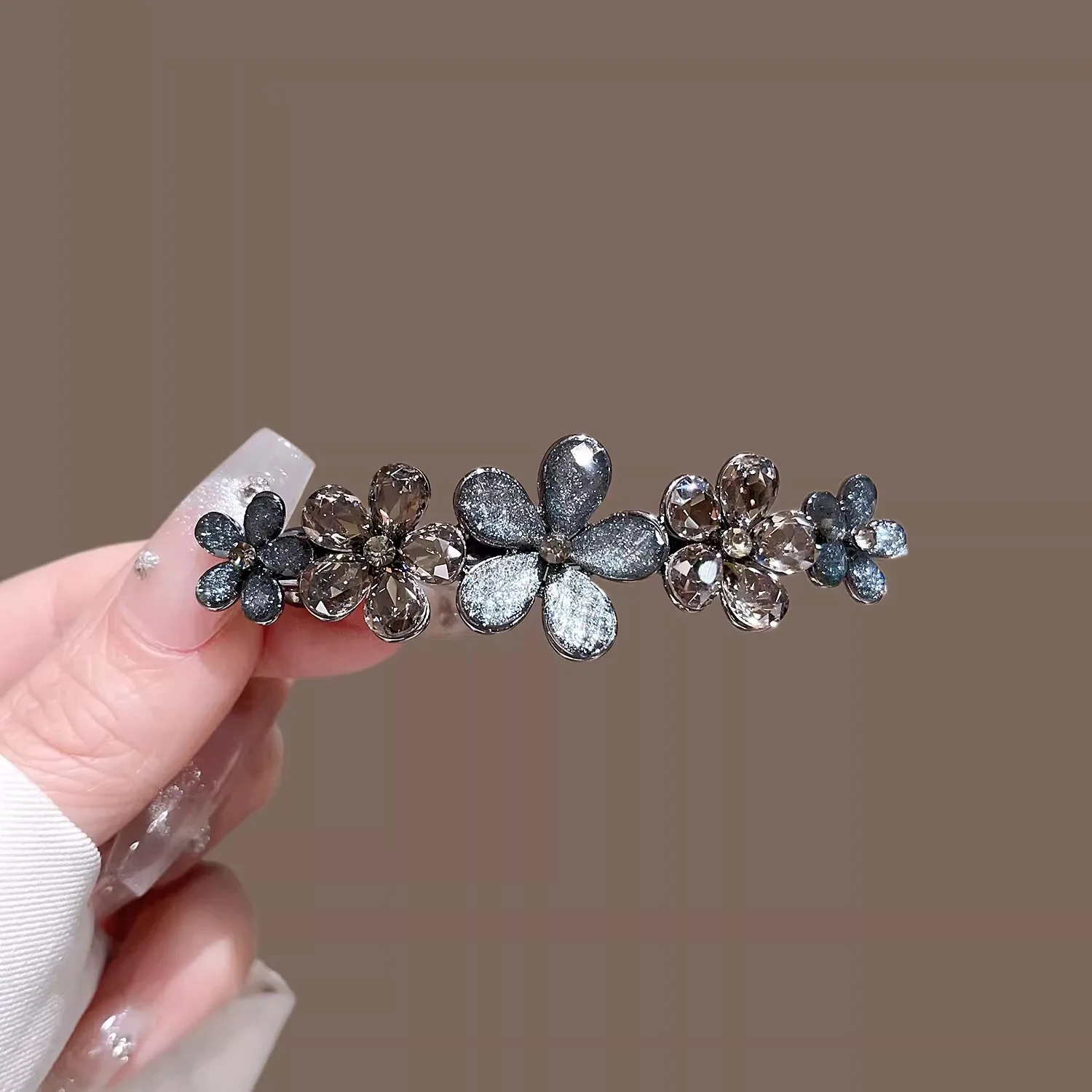 Elegant Crystal Flower Hairpin - Tie Bar Clip recensione e prezzo